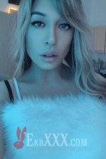 Алиса с сюрпризом